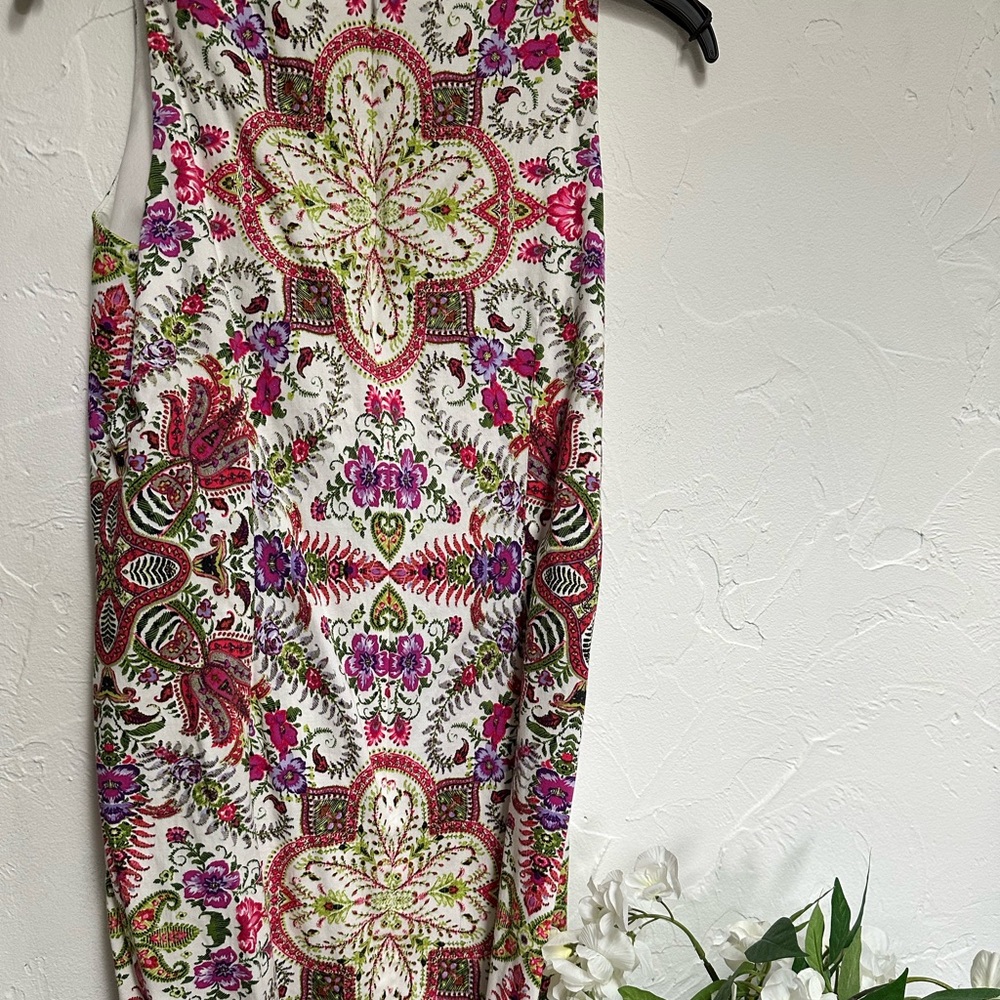 Woman’s London times dress